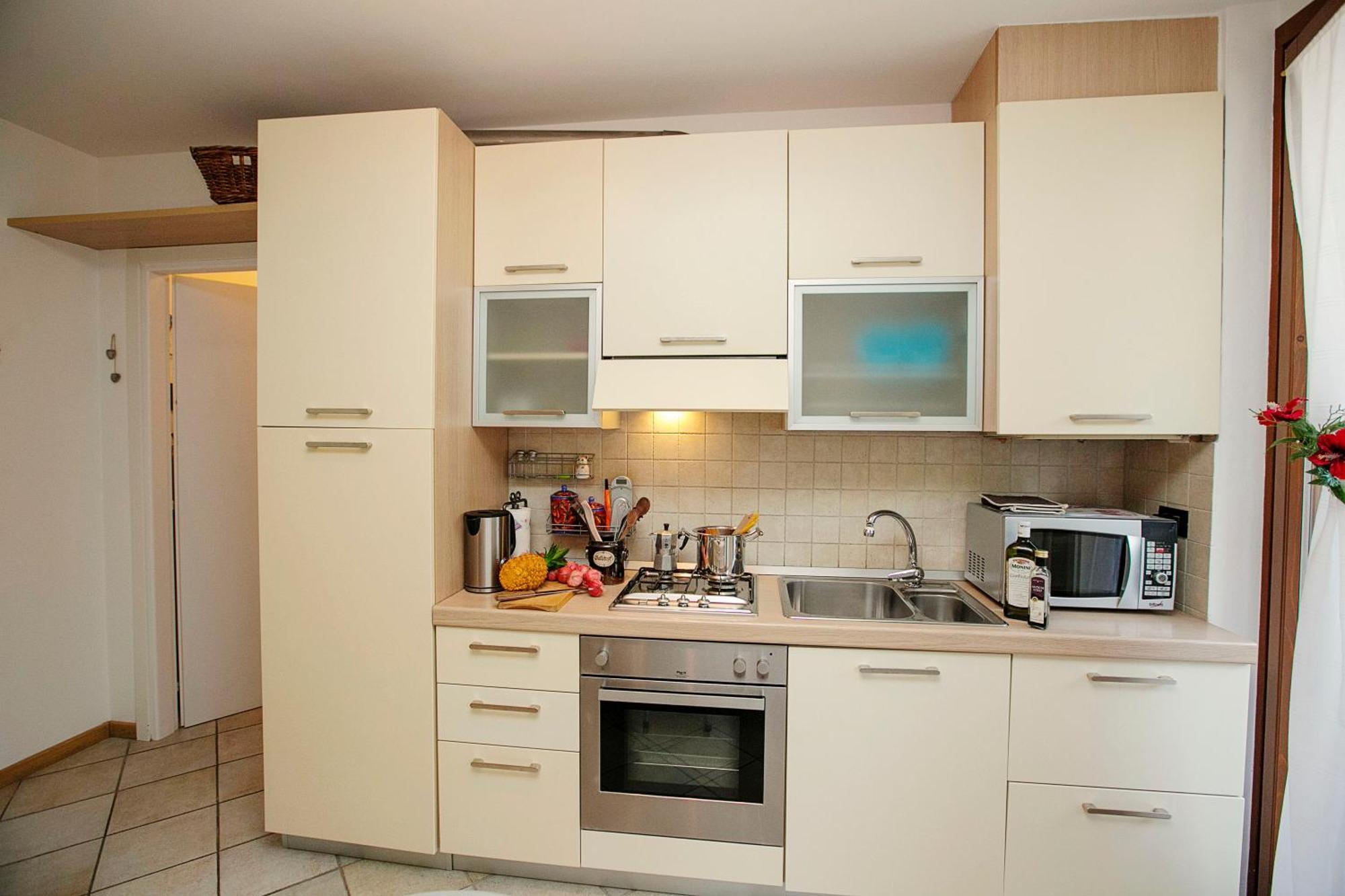 Appartamento Lara - Happy Rentals Riva del Garda Eksteriør billede