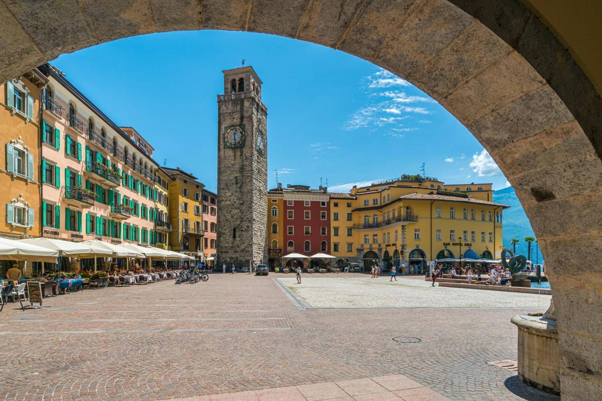 Appartamento Lara - Happy Rentals Riva del Garda Eksteriør billede